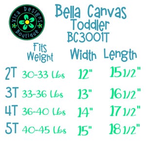 Pu&ograve; includere: Tabella delle taglie di abbigliamento per bambini piccoli Bella Canvas, con misure in pollici per larghezza e lunghezza e peso in libbre. Taglie dalla 2T alla 5T. L'immagine presenta anche un logo.