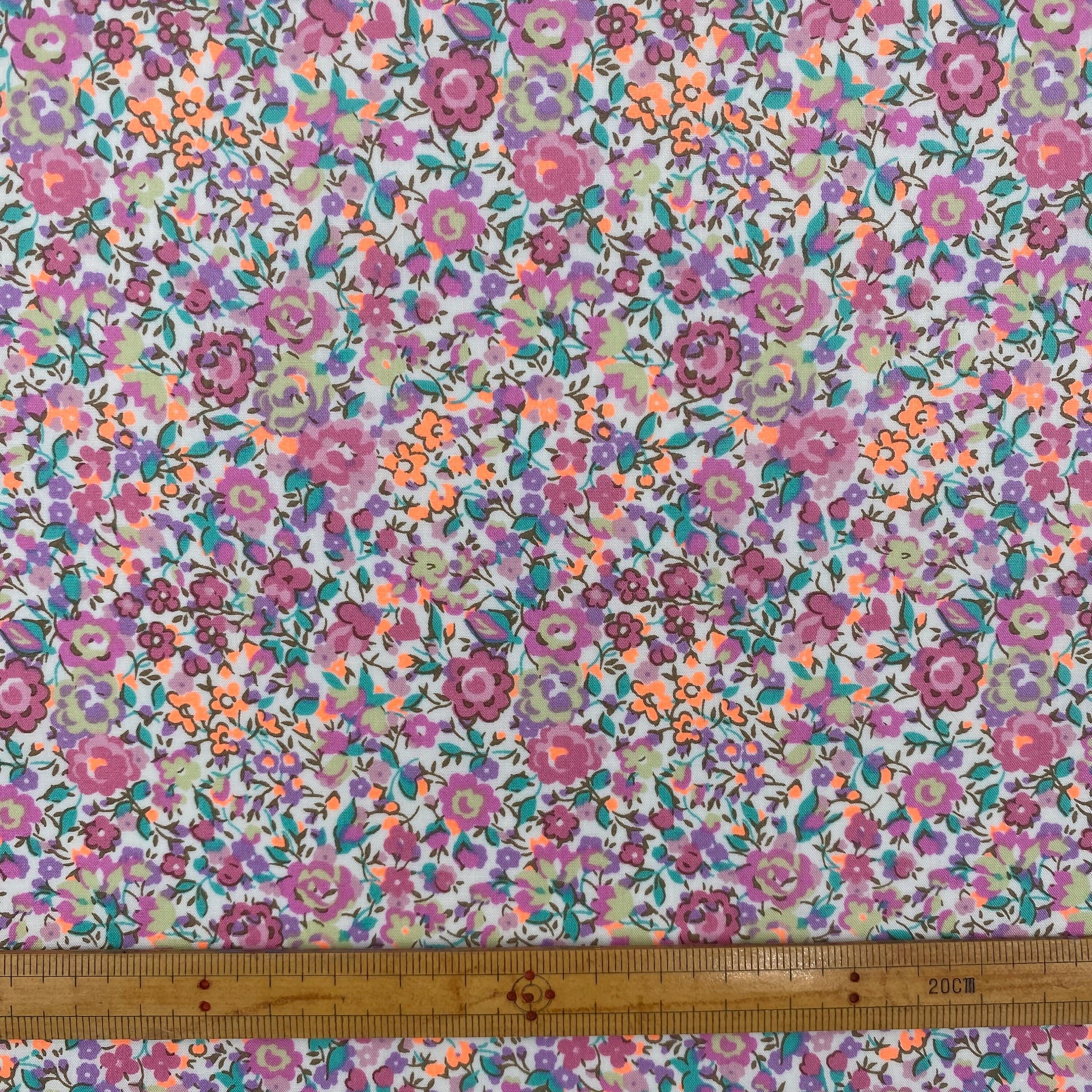 G.V.G.V.×LIBERTYガウン36 Liberty Tana Lawn Liberty Japan