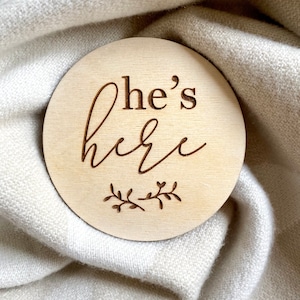He&#39;s Here Sign, Baby Announcement Sign, Newborn Photo Sign, Birth Sign, Floral