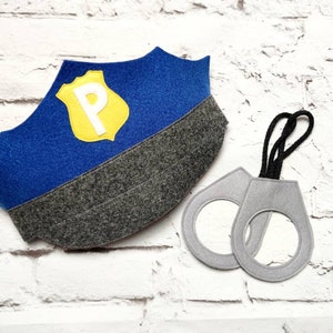 Pretend play policeman set, Felt policeman cap and handcuffs set