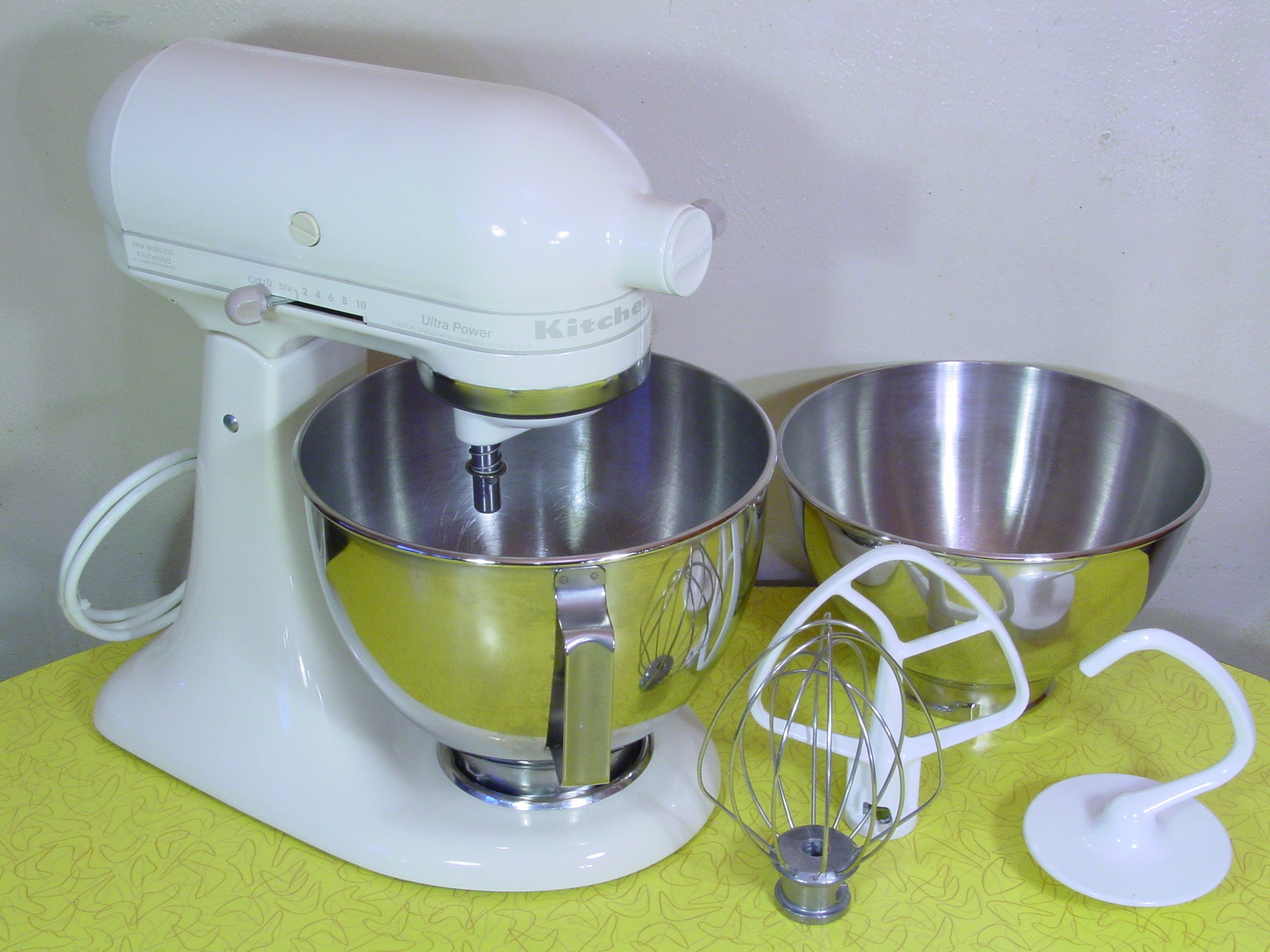 White KitchenAid KSM90 300W Ultra Power Stand Mixer