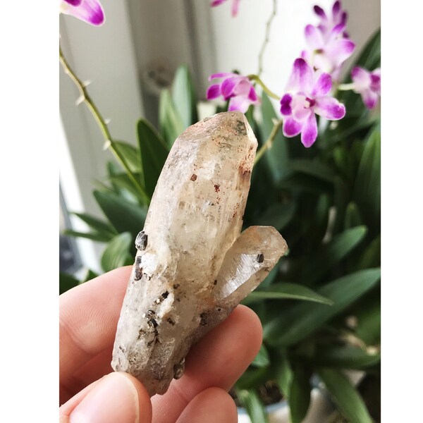 Very Rare: WITCHES FINGER Crystal Quartz Magdalena Stone - from Zambia Feldspar Calcite Muscovite Zircon Iron - Reiki Angel Energy Magic