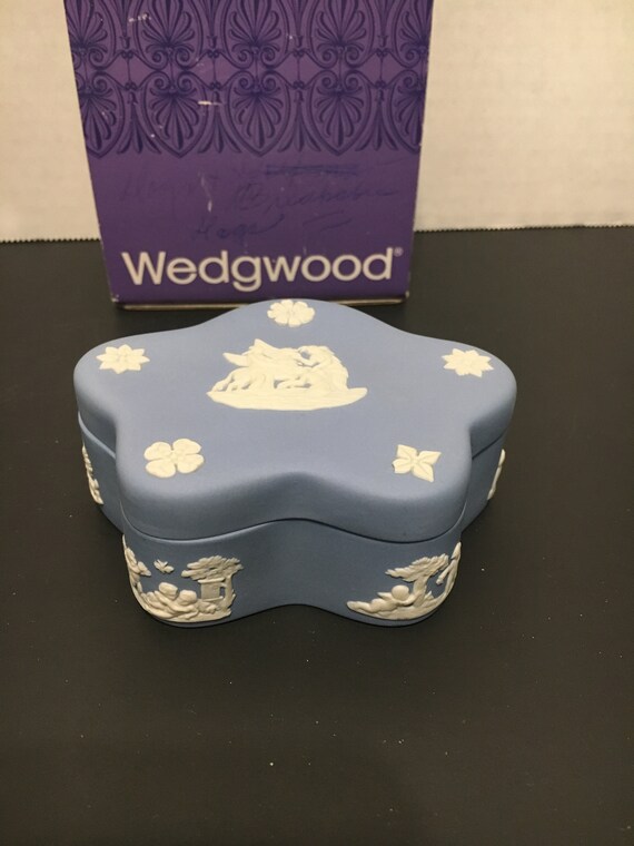 Vintage Wedgwood Jasperware Light Blue Trinket Box,Ho… Gem