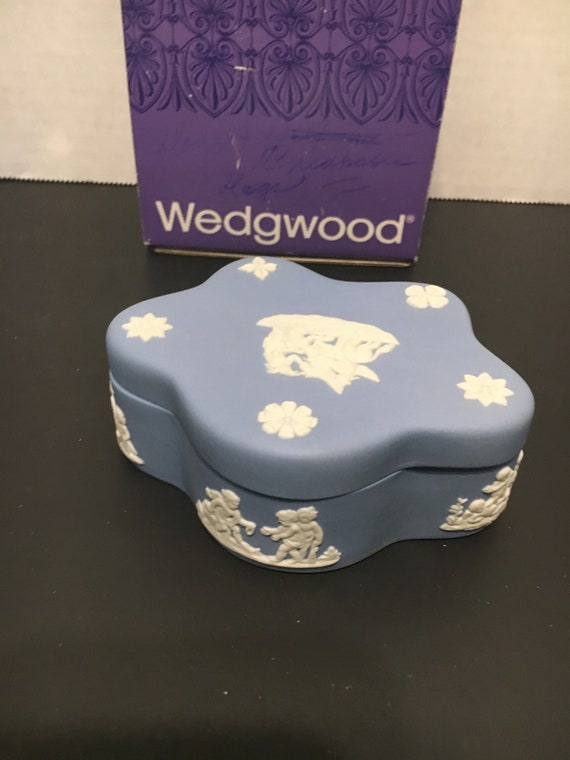 Vintage Wedgwood Jasperware Light Blue Trinket Box,Ho… Gem