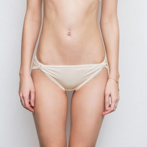 Women - Nude underwear