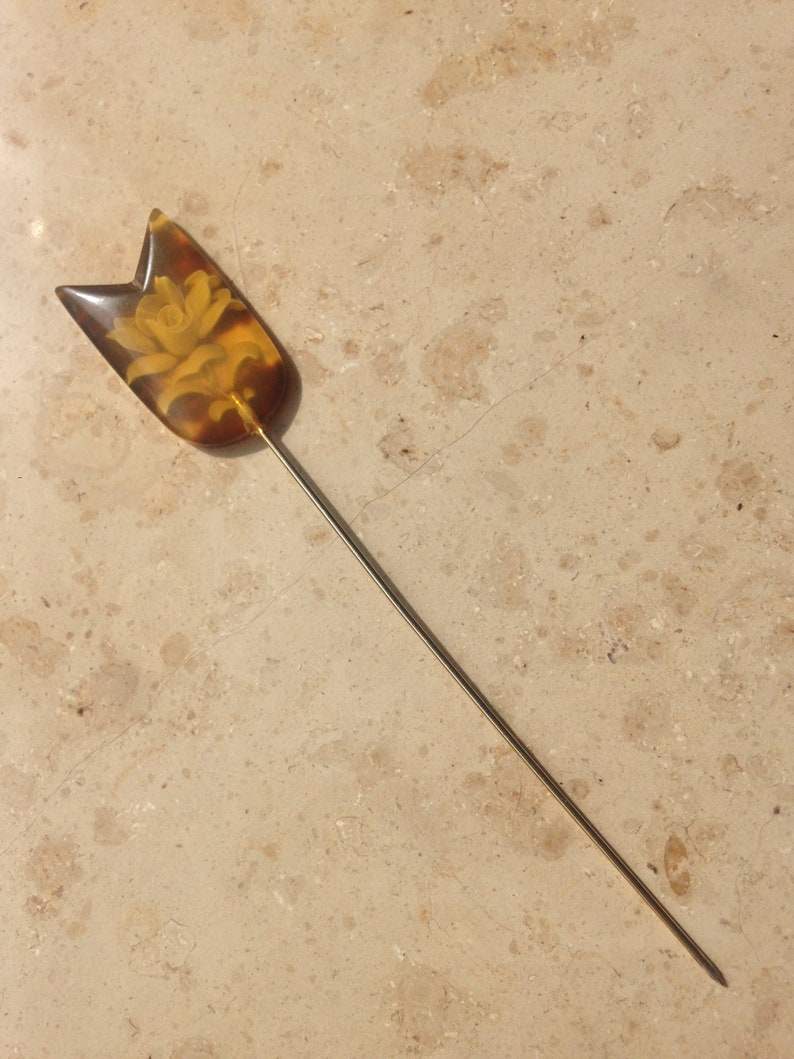 30s-40s Vintage retro engraved pin with rose