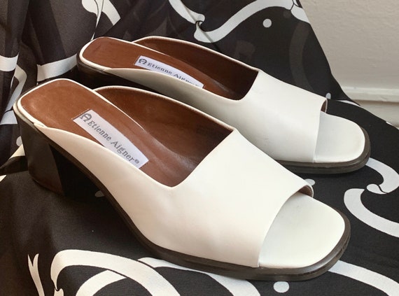 90s White Leather Square Toe Mules