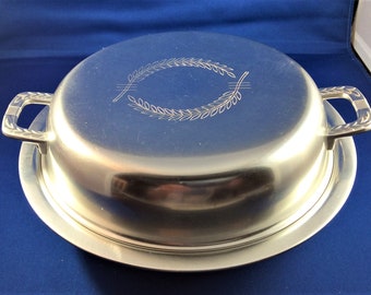 Kensington art deco serving bowl in aluminum by Lurelle Guild/ Bol à service art deco en aluminium de Kensington par Lurelle Guild