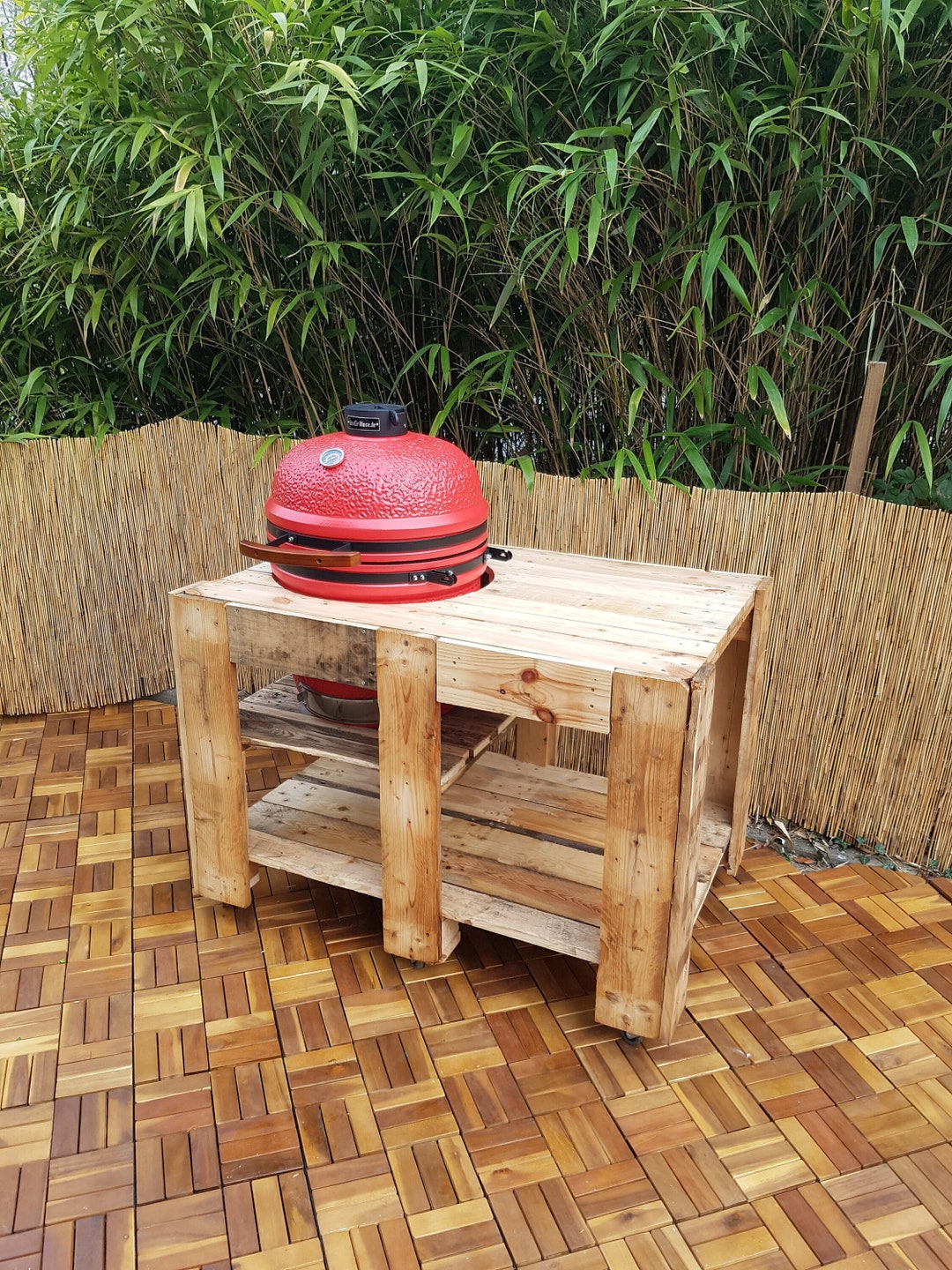 BBQ Putty Made of Pallets Pallet Furniture Barbecue Etsy
