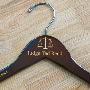 Professional Gift Ideas for Judge, Investiture Ceremony Gift, Personalized Hanger for Judge, Retirement Gift, Personalized Robe Hanger, Law