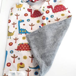 Bavoir bandana bébé fille motif petits pois ou bavoir enfant sage ou  serviette de table enfant fait main idéal pour un cadeau de naissance!