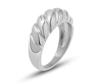 Croissant Ring Silber | geflochtener Statement Ring in Croissantform aus Edelstahl mit einer hochwertigen Versilberung