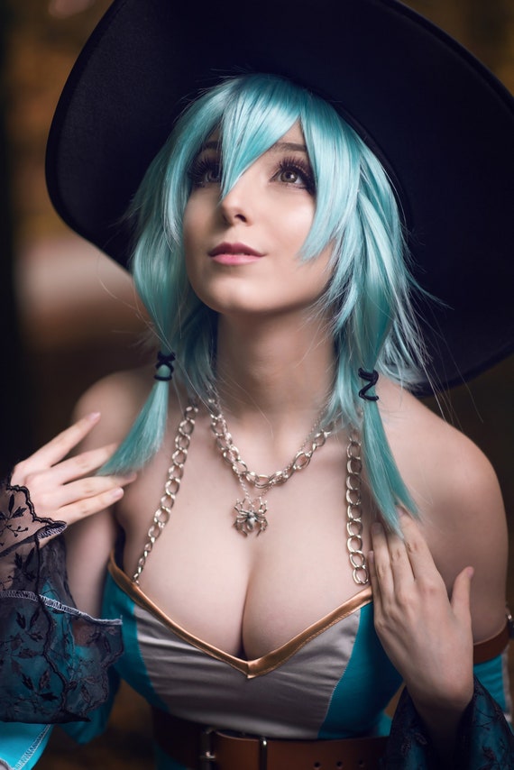 Anissa cosplay hot
