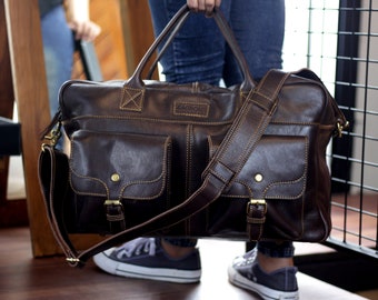 Jamaica leather weekender bag men and women, leather travel bag on darkbrown, leather duffle bag