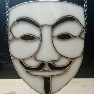 Remember remember, the 5th of November | V for Vendetta Mask | Guy Fawkes | Stained Glass