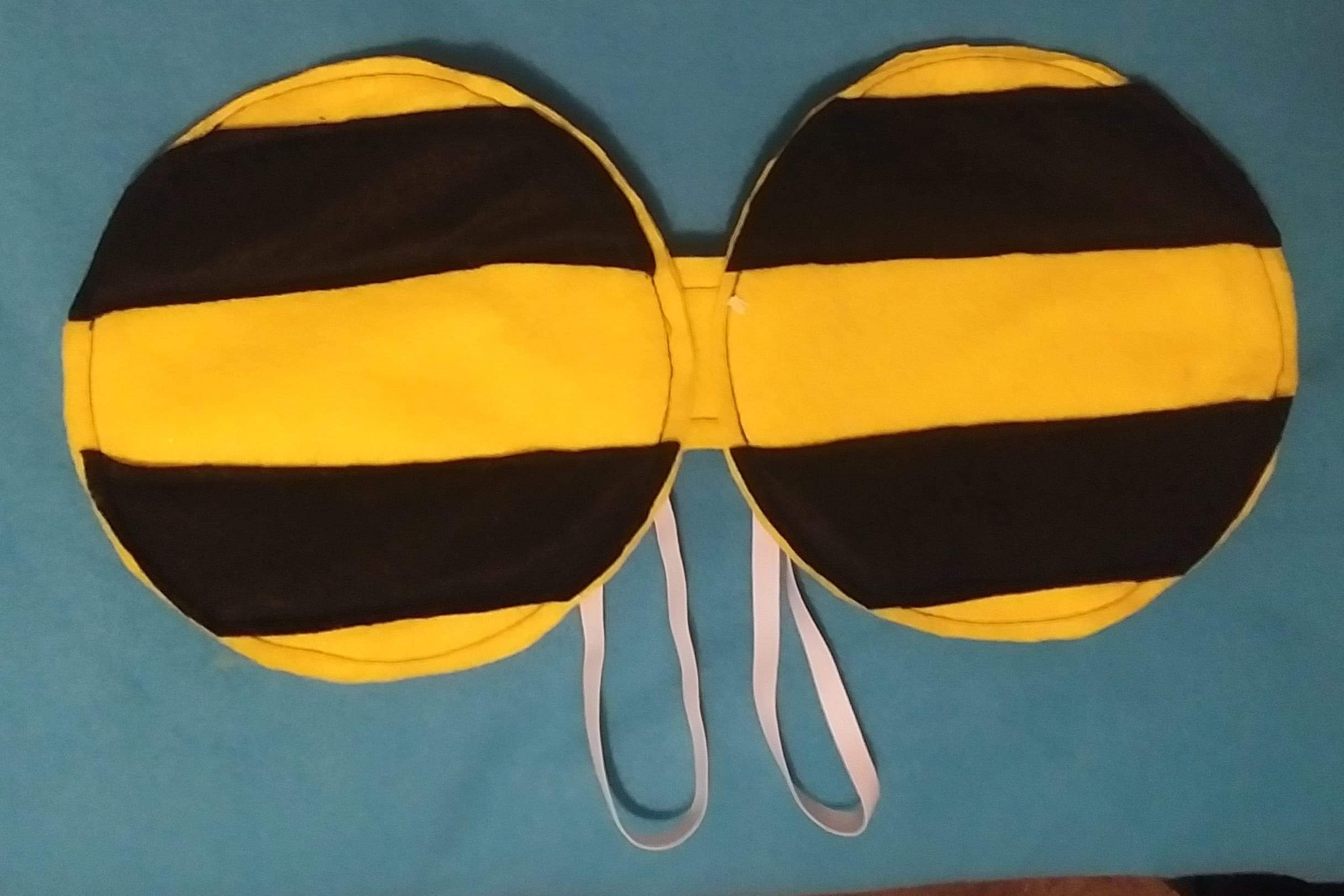 Adult Plus Size Buzzin' Bumble Bee Costume