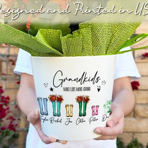 Customizable Wellies Family Name Flower Pot - Perfect Gift for Moms & Grandmas, Personalized Outdoor Planter, Mother's Day Keepsake Gift