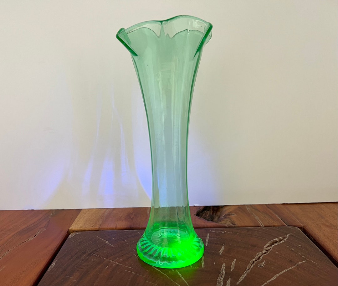 Vintage Green Vaseline Uranium Glass Bud Vase Swung Fluted Etsy