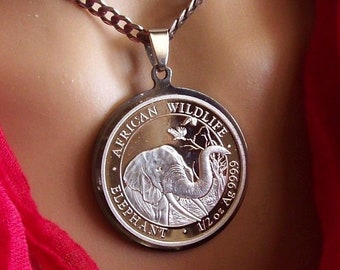 Jewelry Pendant, Somalia Elephant 2018. 999.9 Silver.