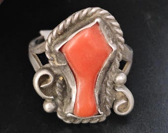 Coral Vintage Native Ring Old Pawn Size 8 1/2 JR 463