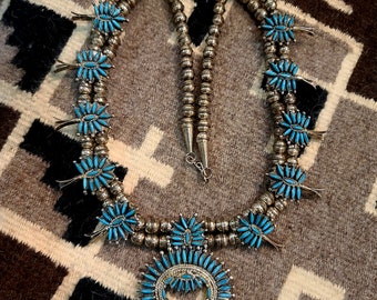 Dainty Zuni Needlepoint Vintage Squash Blossom Necklace