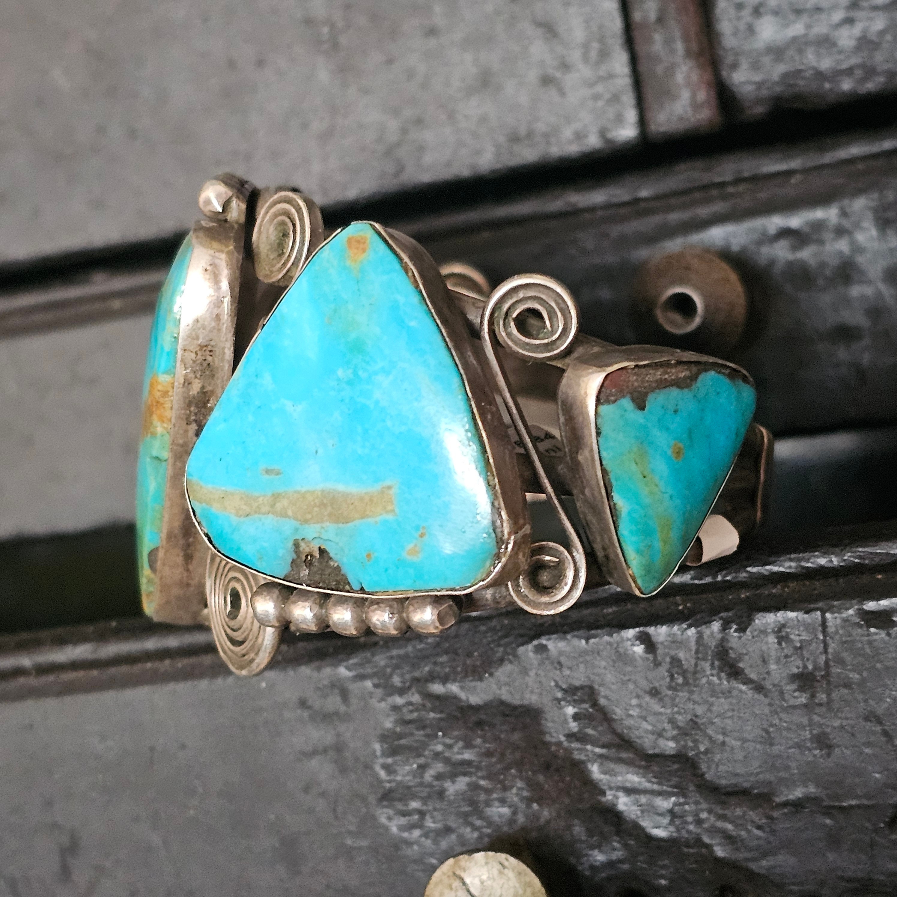 Incredible Vintage Native American Navajo Triangle Turquoise Sterling Silver Bracelet Old Incredible Vintage Native American Navajo Triangle Turquoise Sterling Silver Bracelet Old