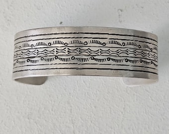Larger Silver Vintage Cuff Sterling Old Pawn fits 7 1/2" wrist. JB 85