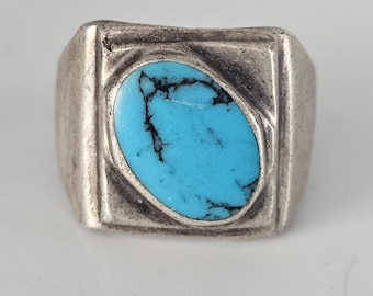 Strong Design Blue Turquoise Sterling Ring Size 11 1/2 JR 106