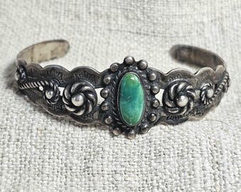 1930s Indian Handcraft Native Green Turquoise Coin Silver Old Pawn fits 6 1/2" wrist. JB 315