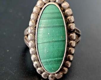 Malachite Vintage Sterling Native Ring Old Pawn Size 8 JR 149