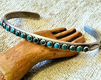 Carinated Harvey Era Stacker Cuff Cerillos Turquoise Sterling Native Made Vintage Old Pawn 6 1/2" wrist. JB 543