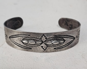 1930s Whirling Log Silver Native Cuff Bracelet Old Pawn. 6 3/4" wrist. JB 223