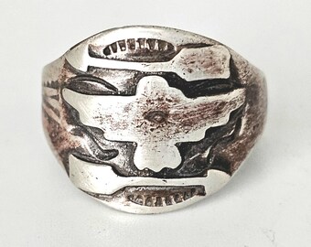 Worn Thunderbird Vintage Silver Ring Sterling Size 9 1/2. JR 180