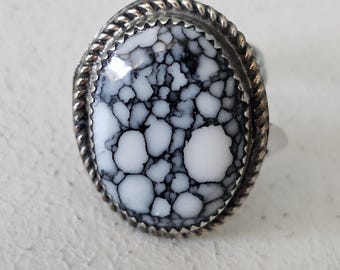 White Buffalo Vintage Native Ring Size 12 Old Pawn JR 226