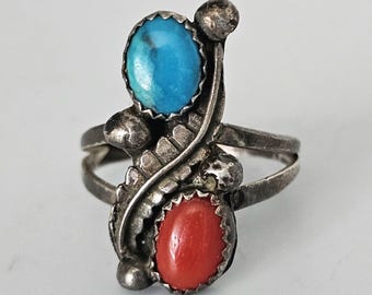 Blue Turquoise & Red Coral Vintage Ring Old Pawn Size 8. JR 185