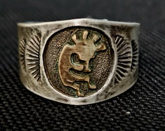 Kokopelli 14K & Silver Vintage Native ring size 10. JR 762