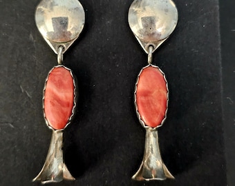 Spiny Oyster Silver Squash Blossom Vintage Earrings JE 630