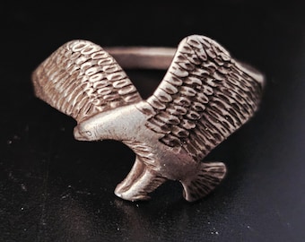 Flying Eagle Silver Vintage Ring Old Pawn Size 12 1/2. JR 414