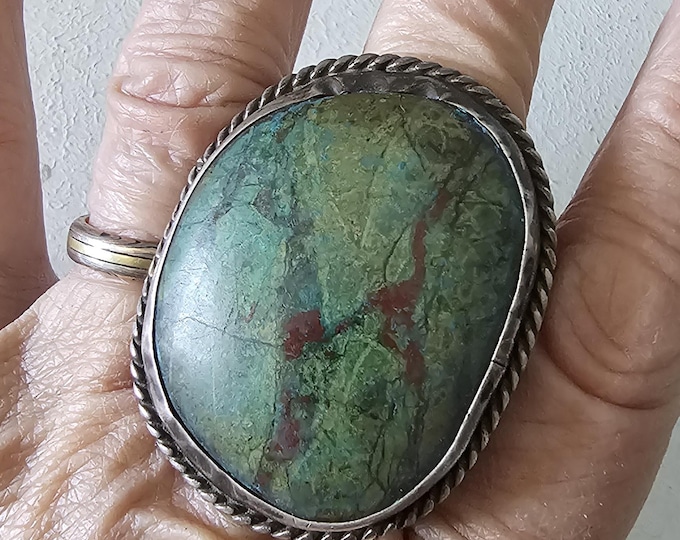 Featured listing image: Huge Green Turquoise Vintage Ring Old Pawn Size 10 1/2. JR 292
