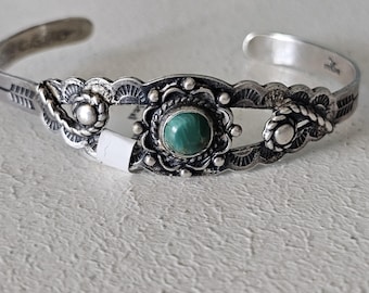 Small Green Turquoise Stacker Bracelet Old Pawn fits 5 3/4" wrist. JB 28