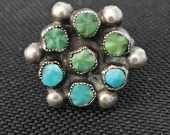 1940s Zuni Pettipoint Carved Turquoise Silver Ring Vintage Sterling Old Pawn Size 6. JR 854