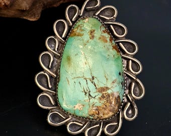 Glorious Big Turquoise Statement Vintage Navajo Ring Old Pawn Size 8. JR 798