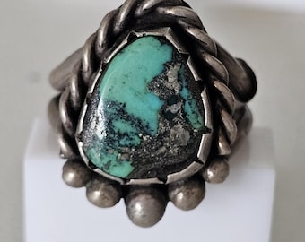 Rugged Green Turquoise Stone Vintage Ring Old Pawn Size 12. JR 613