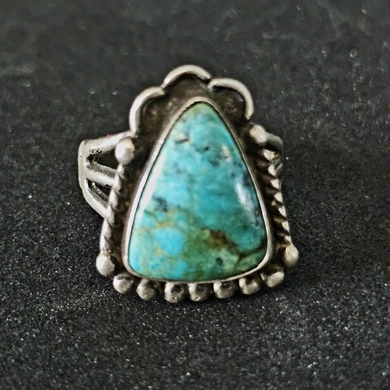 Triangular Turquoise Native Ring Old Pawn Size 5.… - image 1