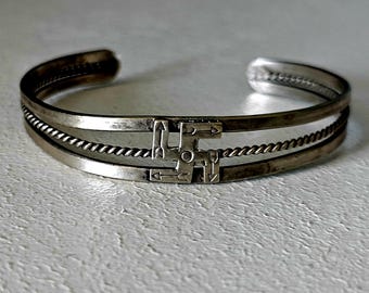 Twisted Wire Whirling Logs Silver Cuff Old Pawn Fits 6 1/2" wrist JB 109