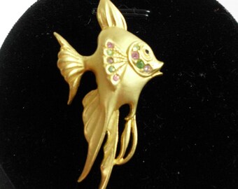 Vintage Gold Tone Angelfish Rhinestone Brooch Pin Brushed 2 Inch Tropical Fish