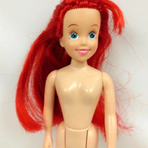 Vintage 1990's Tyco Disney The Little Mermaid Ariel Fashion Doll 9 Inch Bild 2