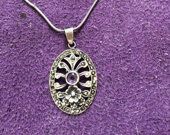 Vintage Floral Pendant