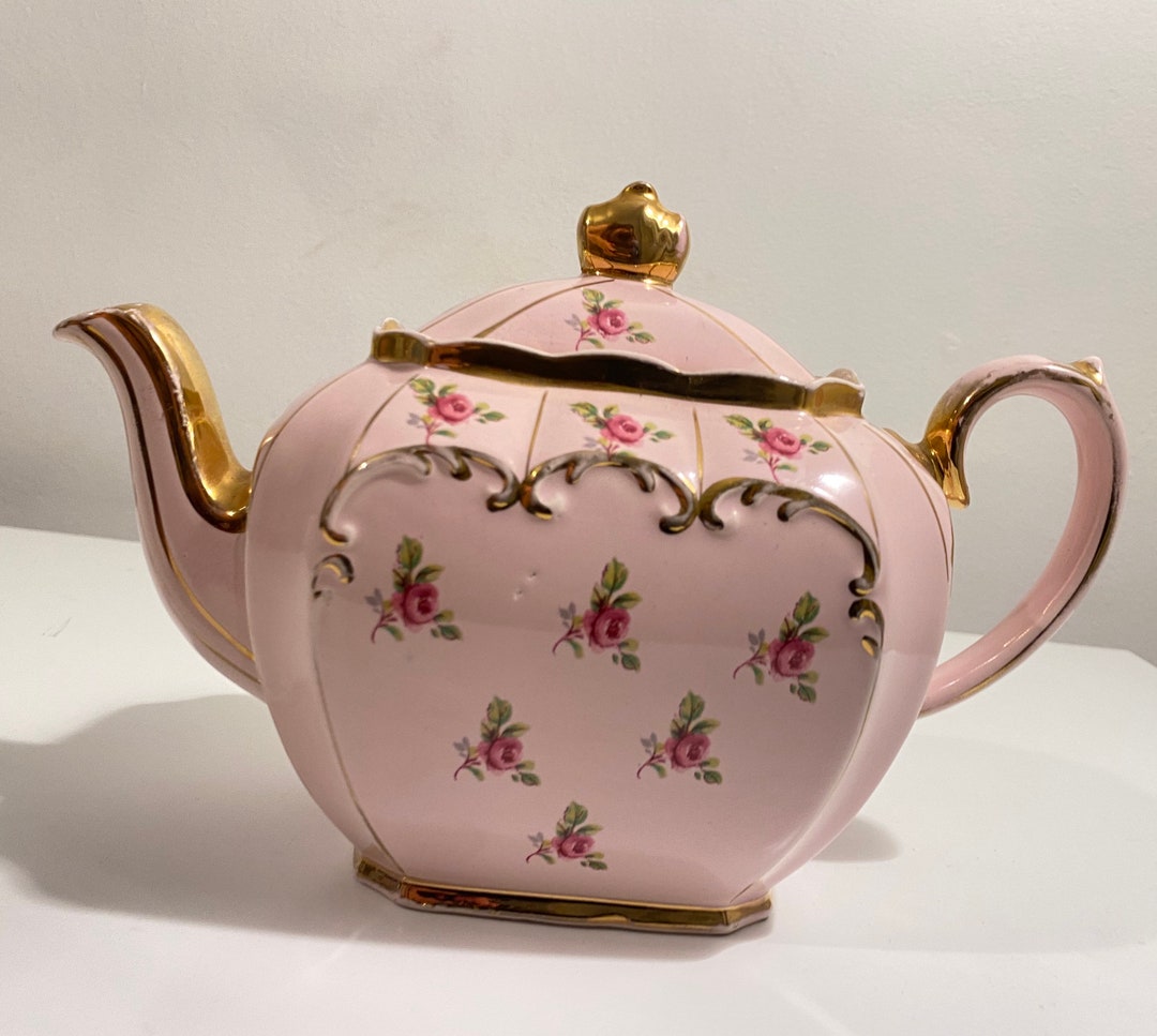Sadler Pink Cube Ditsy Rosebud Teapot. Vintage Wonderful and Etsy