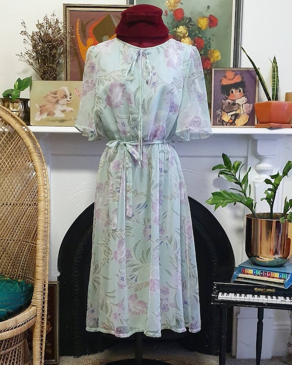 Gorgeous 70s butterfly sleeve dress